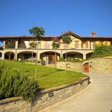 Azienda Agrituristica Alcastle Montabone Kültér fotó