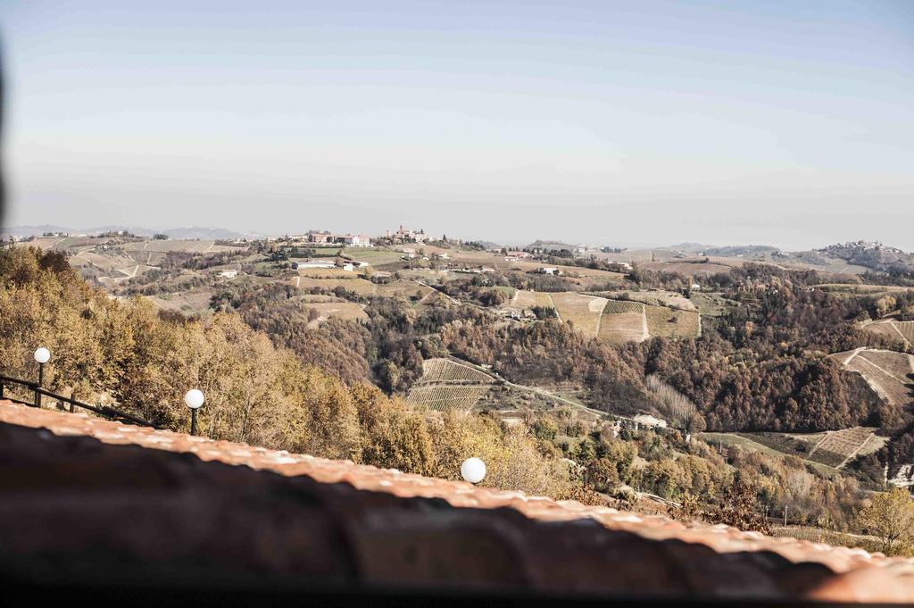 Azienda Agrituristica Alcastle Montabone Kültér fotó